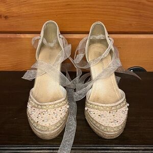 Elegant Beaded Women's Shoes with Ribbon Ties